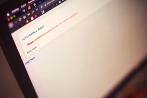 CISA adaugă cinci vulnerabilități exploatate de Flax Typhoon